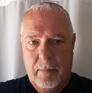 Meet your Posher, Ron